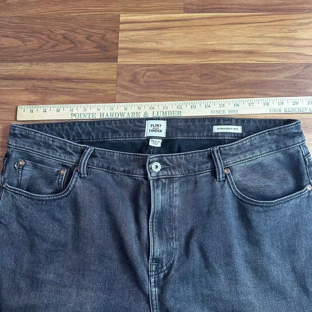Flint & Tinder Jeans Mens 38x32* Black Denim Fade Straight Fit Casual Huckberry